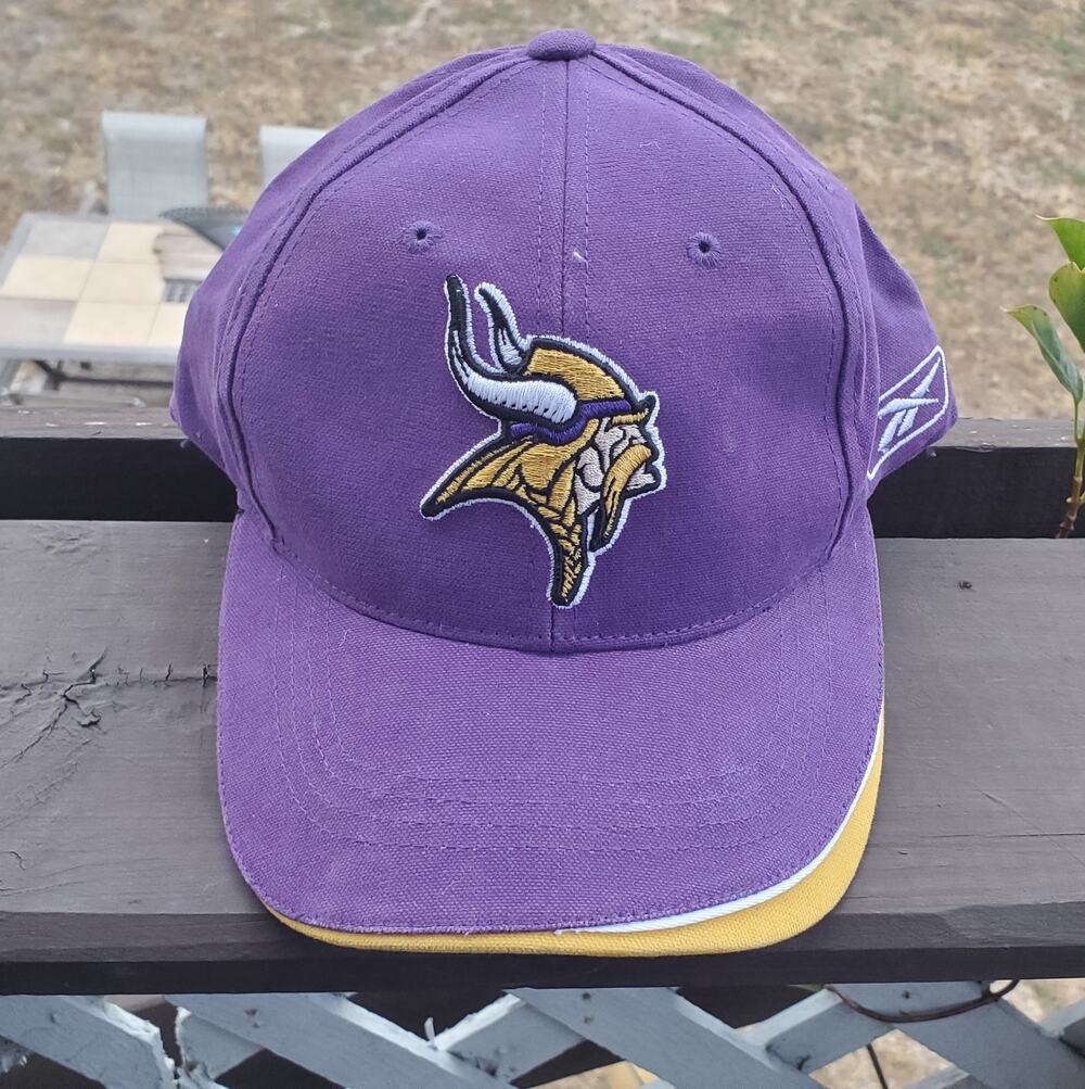 NWT Minnesota Vikings NFL Reebok Purple Yellow Dad Hat Cap